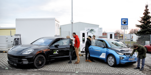 Desarrollan un prototipo de punto de recarga ultrarrápido que alimenta la batería del coche en 15 minutos
