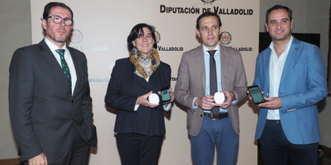 El municipio vallisoletano de Serrada se hace accesible con balizas inteligentes, señales y códigos QR