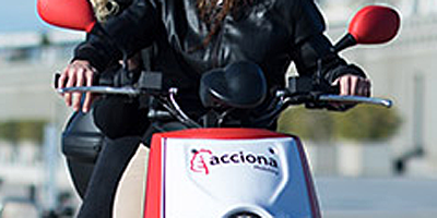 El servicio de "motorsharing" de Acciona cuenta con una flota de 150 motos eléctricas compartidas en Valencia que aumentará hasta las 500 en los próximos meses.