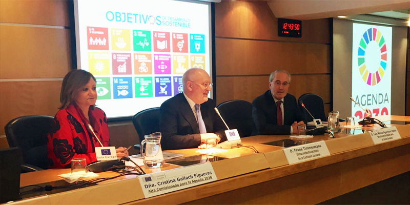 Frans Timmermans, en la presentación en Madrid del documento de reflexión de la Comisión Europea "Hacia una Europa más sostenible de aquí a 2030".