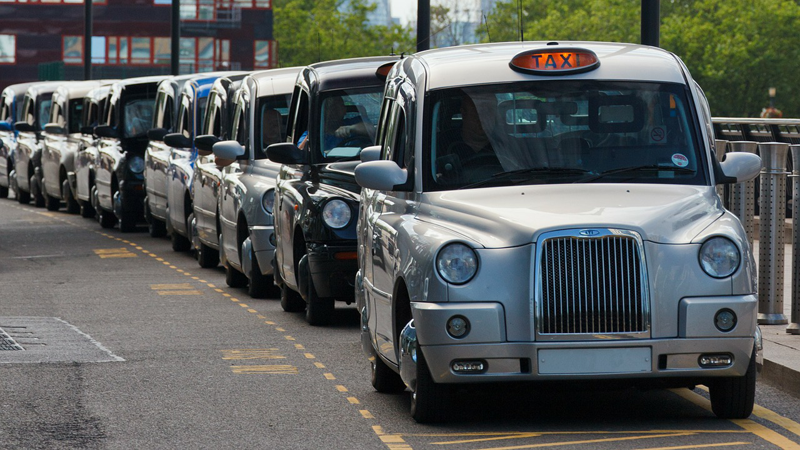 El concepto de "movilidad como servicio" tiene un gran protagonismo en la estrategia, ya que, actualmente, los coches pasan el 96% del tiempo sin utilizarse.