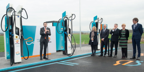Repsol e Ibil inauguran la primera estación de carga ultrarrápida de la península en la provincia de Álava