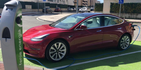 Seis puntos de carga eléctrica gratuita se reparten en el Valle de Egües en Navarra