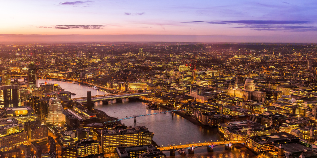 Vista aérea de Londres, que ocupa el primer lugar entre las ciudades inteligentes del índice anual de IESE.