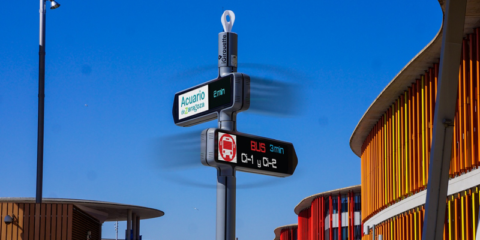 Zaragoza utiliza un sistema de señales digitales, interactivas y telegestionadas para guiar e informar
