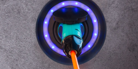 Los usuarios de la aplicación móvil de Enel X pueden cargar sus coches en más de 6.000 puntos de Europa