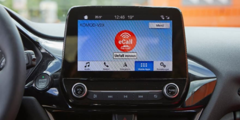 Prueban una tecnología que muestra a los vehículos conectados la ubicación de plazas de aparcamiento libres