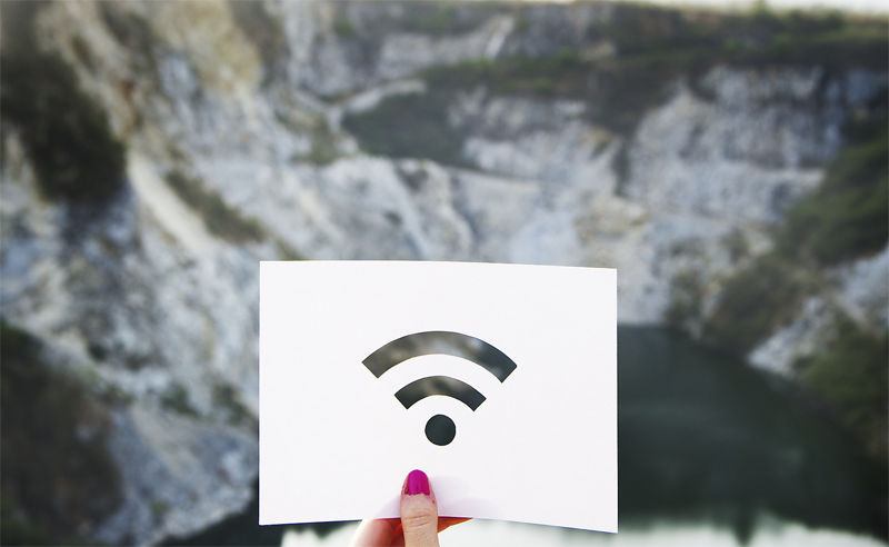 Las zonas aisladas de Italia tendrán conectividad de banda ultra ancha mediante tecnología de acceso inalámbrico fijo WiBAS FWA que emplean en España lo operadores locales asociados a Aotec.