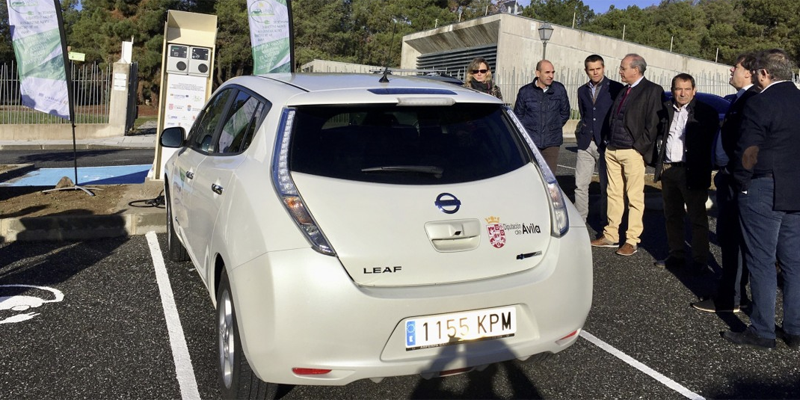 vehículo eléctrico Nissan Leaf