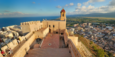 Cullera City Tour 2015-2019: base de datos relacional aplicada a la promoción de productos y servicios turísticos