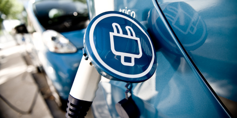 Las ayudas a la movilidad sostenible en Andalucía permiten la instalación de más de 2.000 puntos de recarga