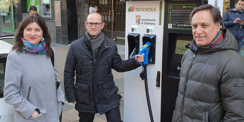 Salamanca avanza en su plan de movilidad eléctrica y sostenible con su primer punto de recarga rápida