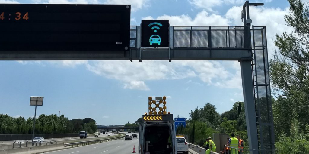 acondicionamiento de las infraestructuras viales para vehículos conectados en la AP7