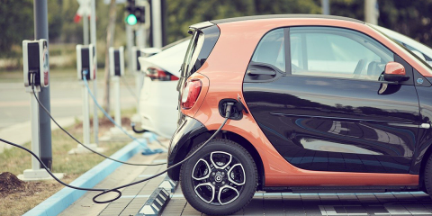 La ciudad de Málaga saca a licitación la puesta en marcha de una red de recarga pública