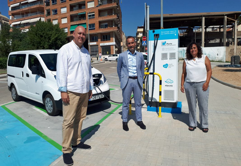 Puertos de la Generalitat instala un punto de recarga para vehículos eléctricos en Sant Carles de la Ràpita 