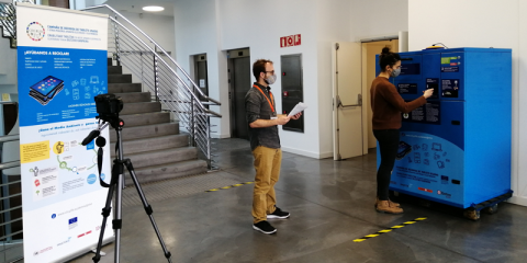 Contenedores inteligentes recompensan el reciclaje de residuos electrónicos en Getxo