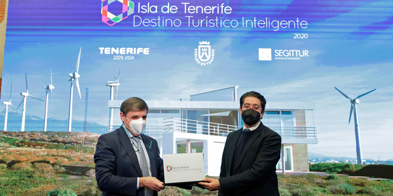 La isla de Tenerife recibe el distintivo de Destino Turístico Inteligente