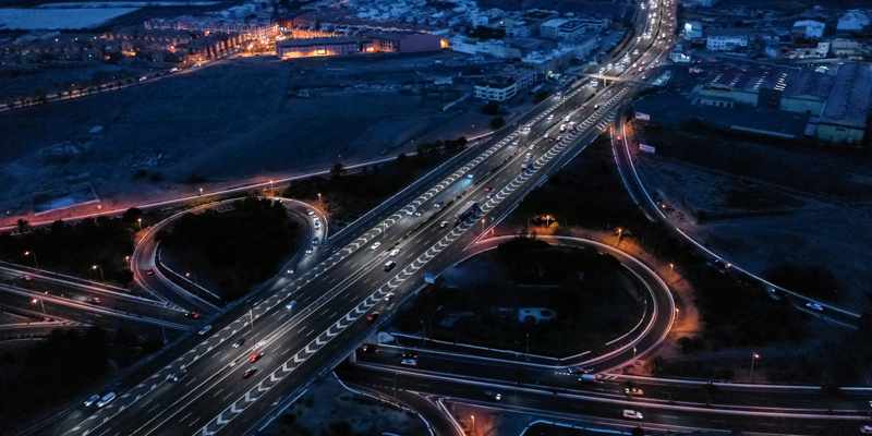 Signify conecta la iluminación de la autopista GC-1 de Gran Canaria con su sistema Interact City