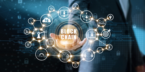 La UNE publica una norma mundial sobre identidad digital descentralizada blockchain