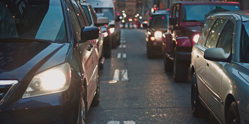 Una investigación de la UOC estudia el uso de la IA para reducir los accidentes de tráfico en las ciudades