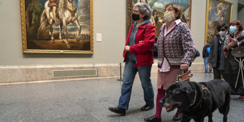 Fundación ONCE, la OMT y UNE colaboran en una norma mundial sobre turismo accesible