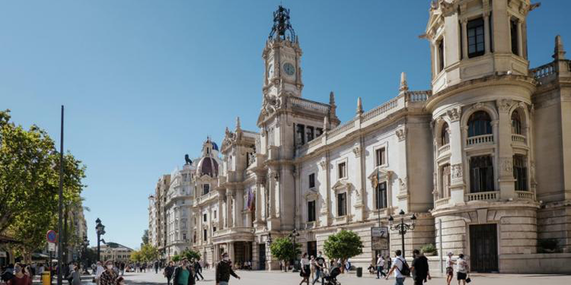 Acuerdo para extender la transformación de Valencia en una smart city a sus pedanías