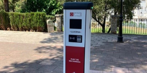 Castellón activa un plan provincial para instalar una red de 20 puntos de recarga semirrápida de VE