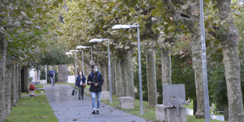 El campus de la UVigo en Ourense acoge un piloto de iluminación LED que monitoriza variables ambientales