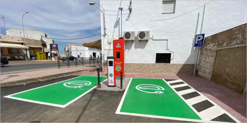 La red provincial de recarga de vehículos eléctricos de Badajoz alcanza los 29 puntos activos