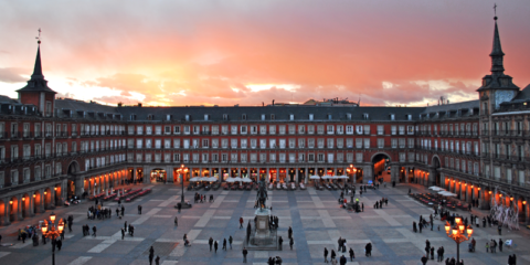 El nuevo contrato de conservación del alumbrado público de Madrid contempla su renovación tecnológica