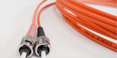 Despliegue de redes de fibra óptica en 79 ayuntamientos extremeños de menos de 600 habitantes