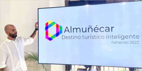 Segittur entrega la certificación de Destino Turístico Inteligente adherido a Almuñécar y La Herradura
