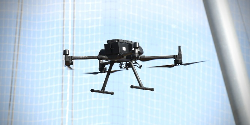 El DroneLab de la UPC en Castelldefels ofrece un laboratorio y un espacio de vuelos de prueba para drones