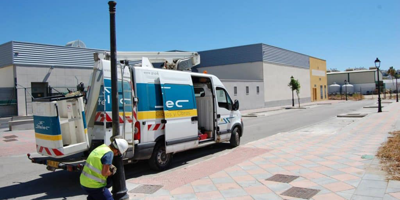 Sitelec renovará el alumbrado público de Arnuero con tecnología LED y control remoto