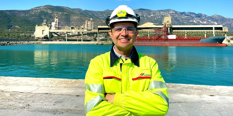 Juan Carlos Sánchez asume el cargo de director de la planta de Cemex en Alcanar