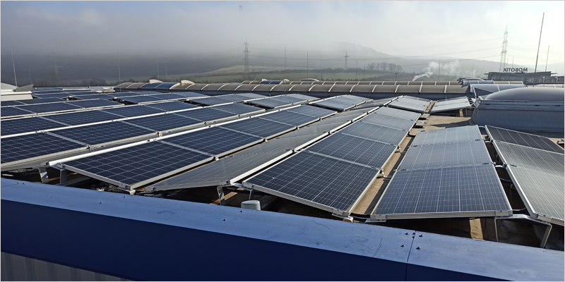 Mobotix refuerza su estrategia sostenible a través de la movilidad eléctrica y la tecnología solar