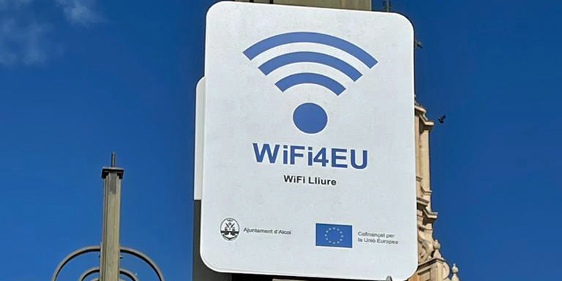 El Ayuntamiento de Alcoy instala nuevos puntos wifi en zonas turísticas