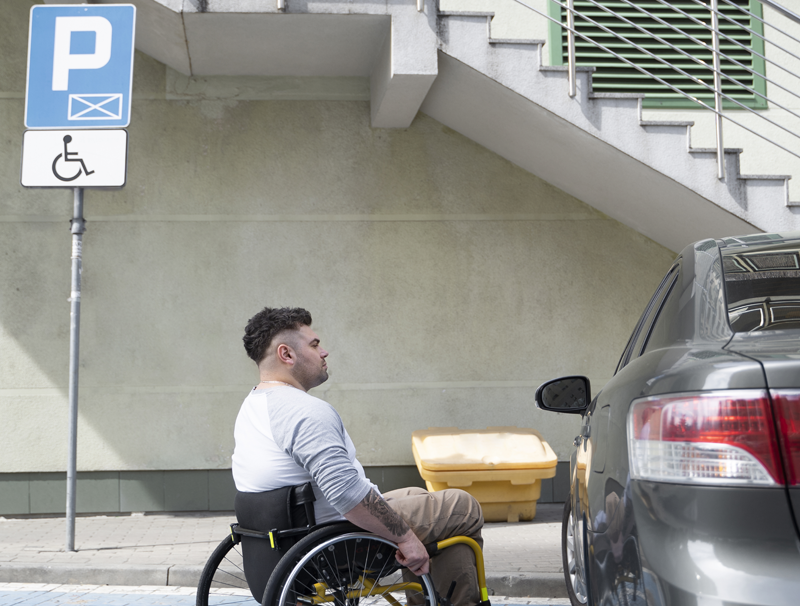 aparcamientos para personas con discapacidad en la Región de Murcia