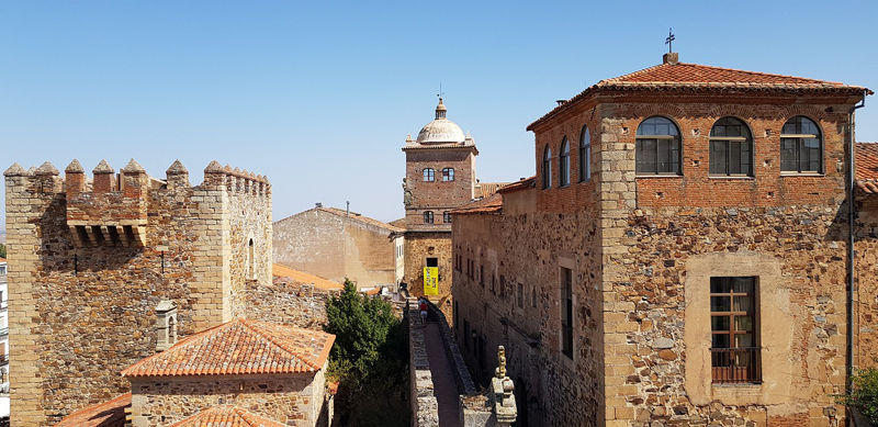 recreación en 3D del casco histórico de Cáceres 