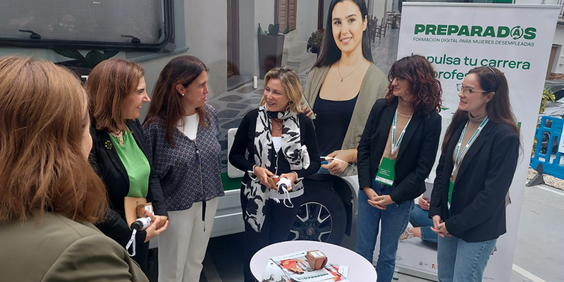 Comienza el programa ‘Preparadas’ para la formación digital de las mujeres del medio rural de Andalucía