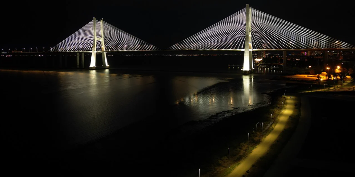 Ponte Vasco da Gama em Lisboa renova iluminação com soluções Televés • ESMARTCITY