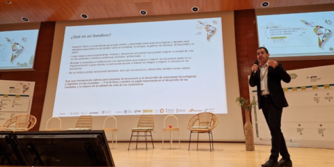 El municipio alicantino de Alcoy da a conocer su sandbox urbano en distintos foros