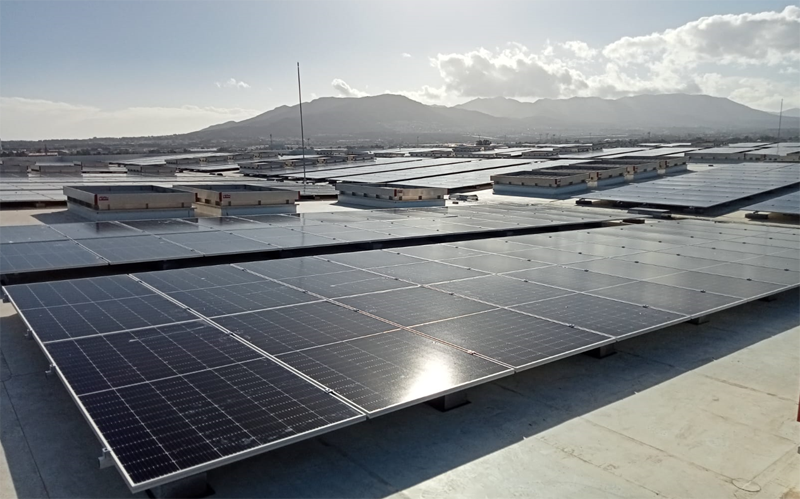Endesa X instala dos plantas solares de autoconsumo en Málaga