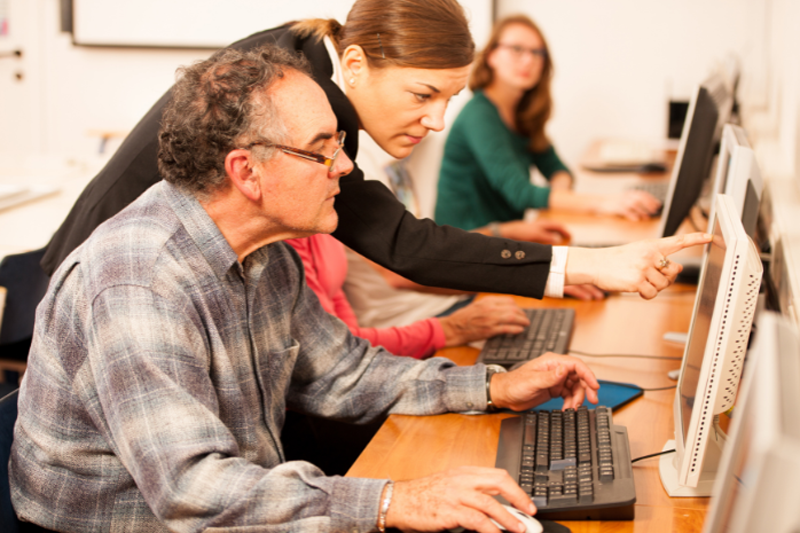 formación en competencias digitales básicas