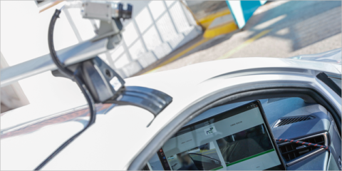 El servicio de limpieza de Madrid usa vehículos con IA que detectan residuos fuera de los contenedores