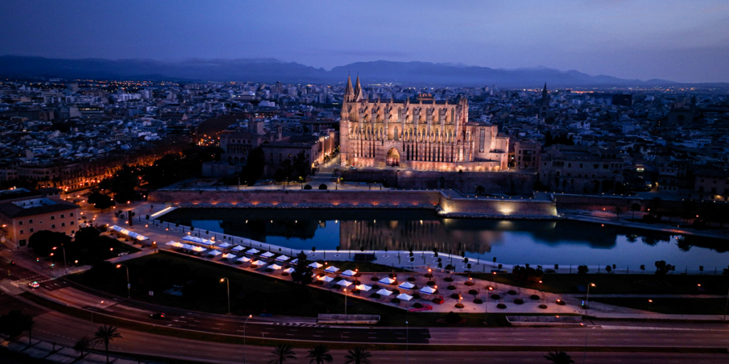 Iluminación arquitectónica al servicio del patrimonio en la Catedral de Palma de Mallorca