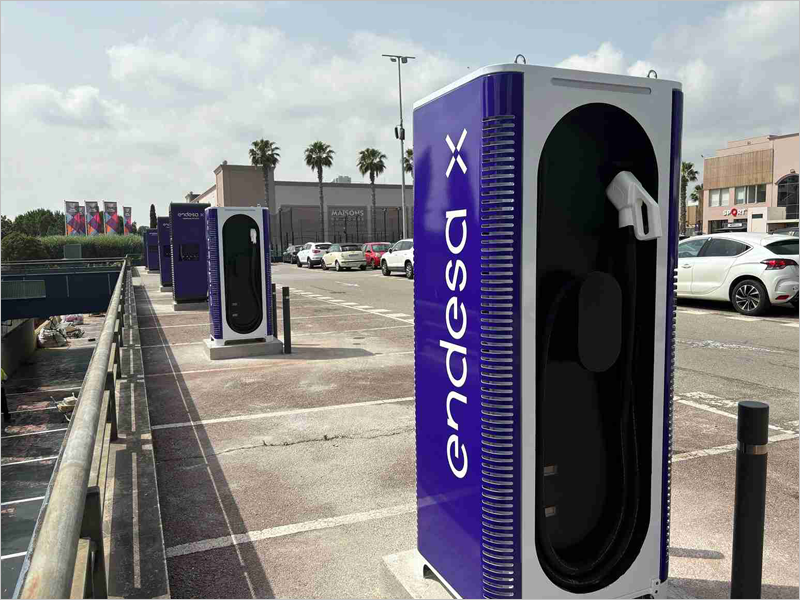 Un centro comercial de Terrassa contará con un hub de recarga de vehículos eléctricos instalado por Endesa