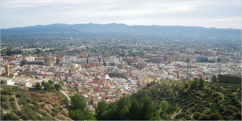 Lorca instala mobiliario urbano inteligente para avanzar en su conversión en smart city