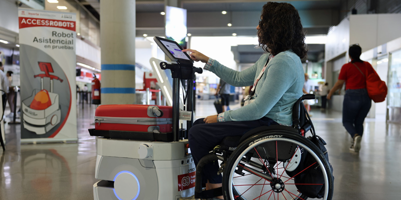 Fundación ONCE presentará en Global Mobility Call sus proyectos de robot asistencial y pavimento inteligente para una movilidad más accesible