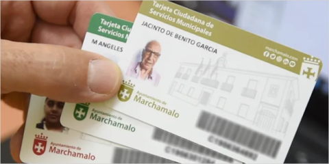 La nueva tarjeta ciudadana de Marchamalo facilitará el uso de los servicios municipales y descuentos
